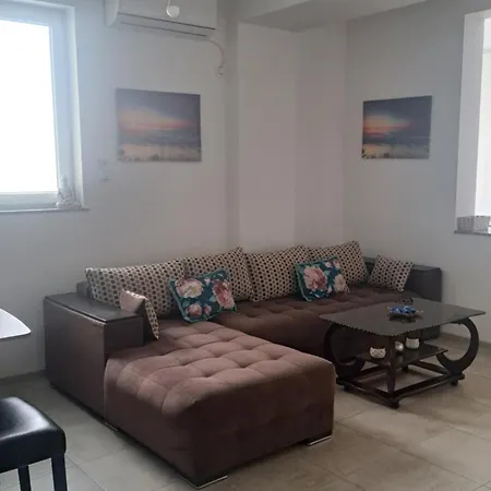 Διαμέρισμα Zona Manara